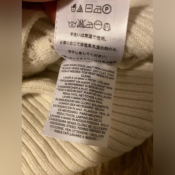 Guess Jeans white knitted top - Picture 3 of 7